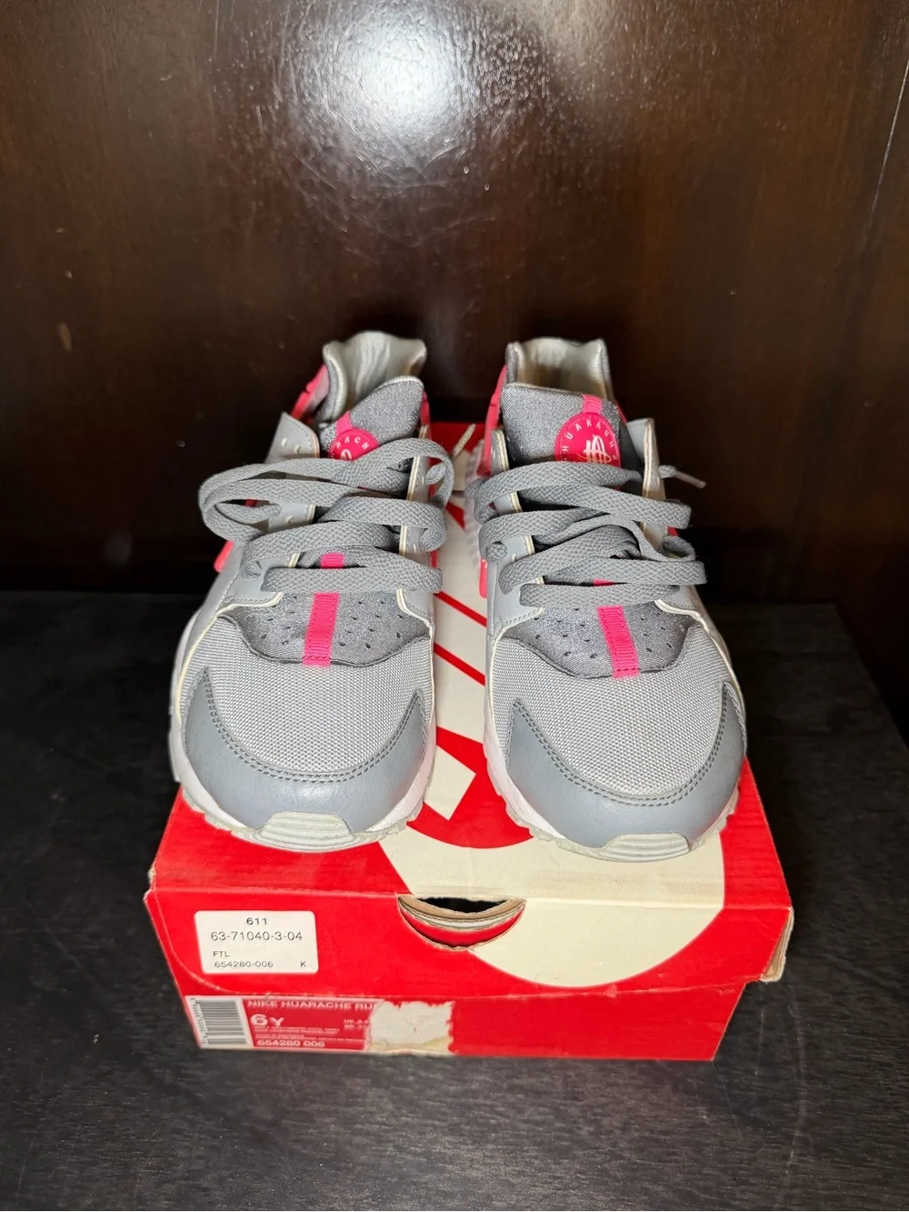 Nike Huarache Run GS 'Wolf Grey Hyper Pink'